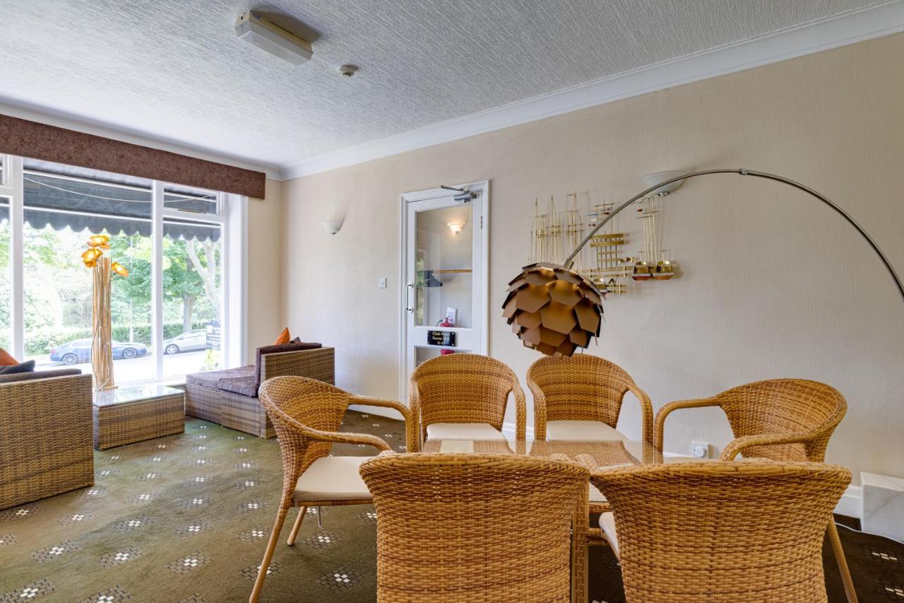 Park Manor Hotel سكرابورو المظهر الخارجي الصورة
