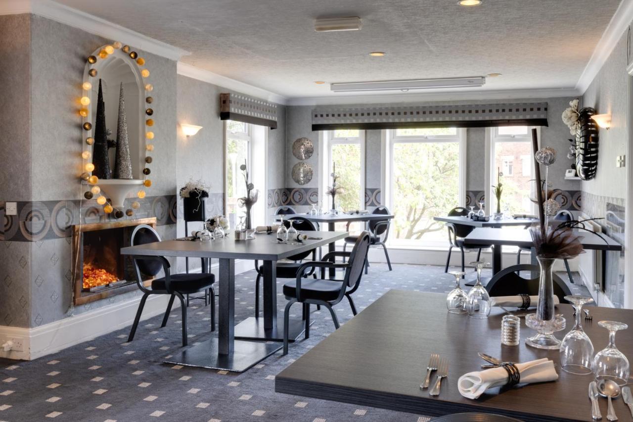 Park Manor Hotel سكرابورو المظهر الخارجي الصورة